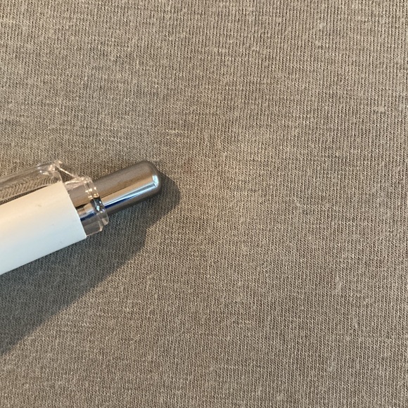 Giorgi Armani Italian-made relaxed-fit buttonless collared shirt - Picture 5 of 10